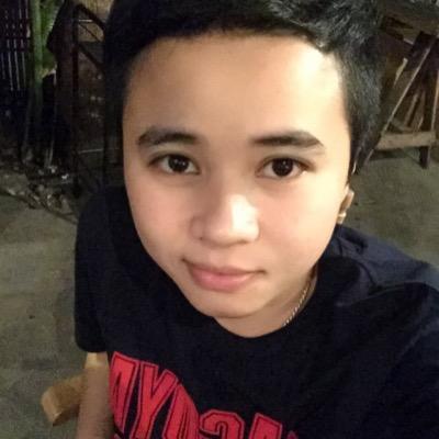 deadokdak's profile picture. 