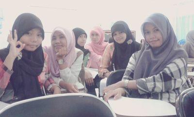 Pendidikan Geografi FKIP Unlam 2013, Banjarmasin|Kotabaru|27-12-1994| |Tiada yang tidak mungkin, sebelum kau mencoba dan memahaminya |