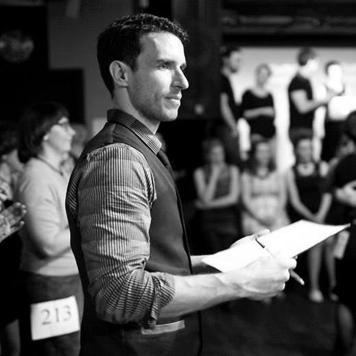 Frédéric est professeur de swing, massothérapeute, spécialiste FMS et entraîneur de performance sportive.