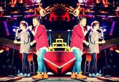 liah_tomlinson's profile picture. Você é feliz ou apenas sorri❓