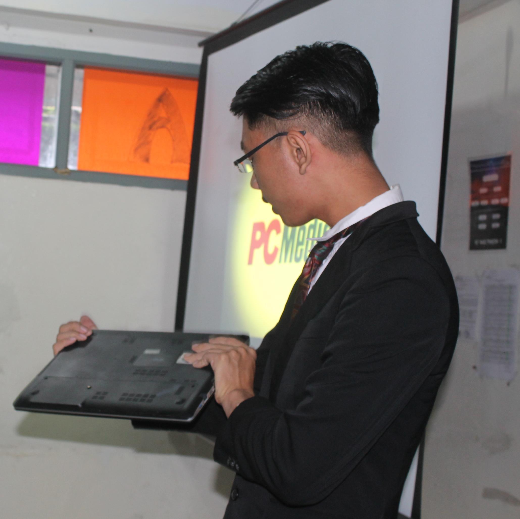 ludovikusricky's profile picture. Failed? Try again