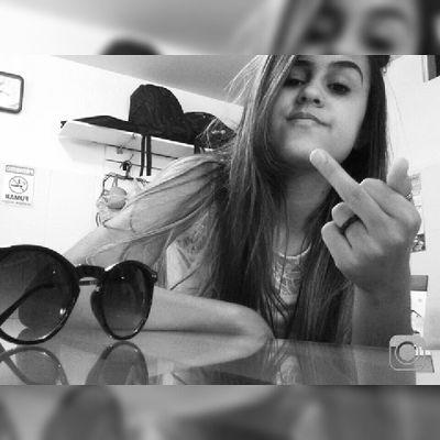 YPassarinho's profile picture. sábios dizem foda-se   /  instagram : @passarinhaaa