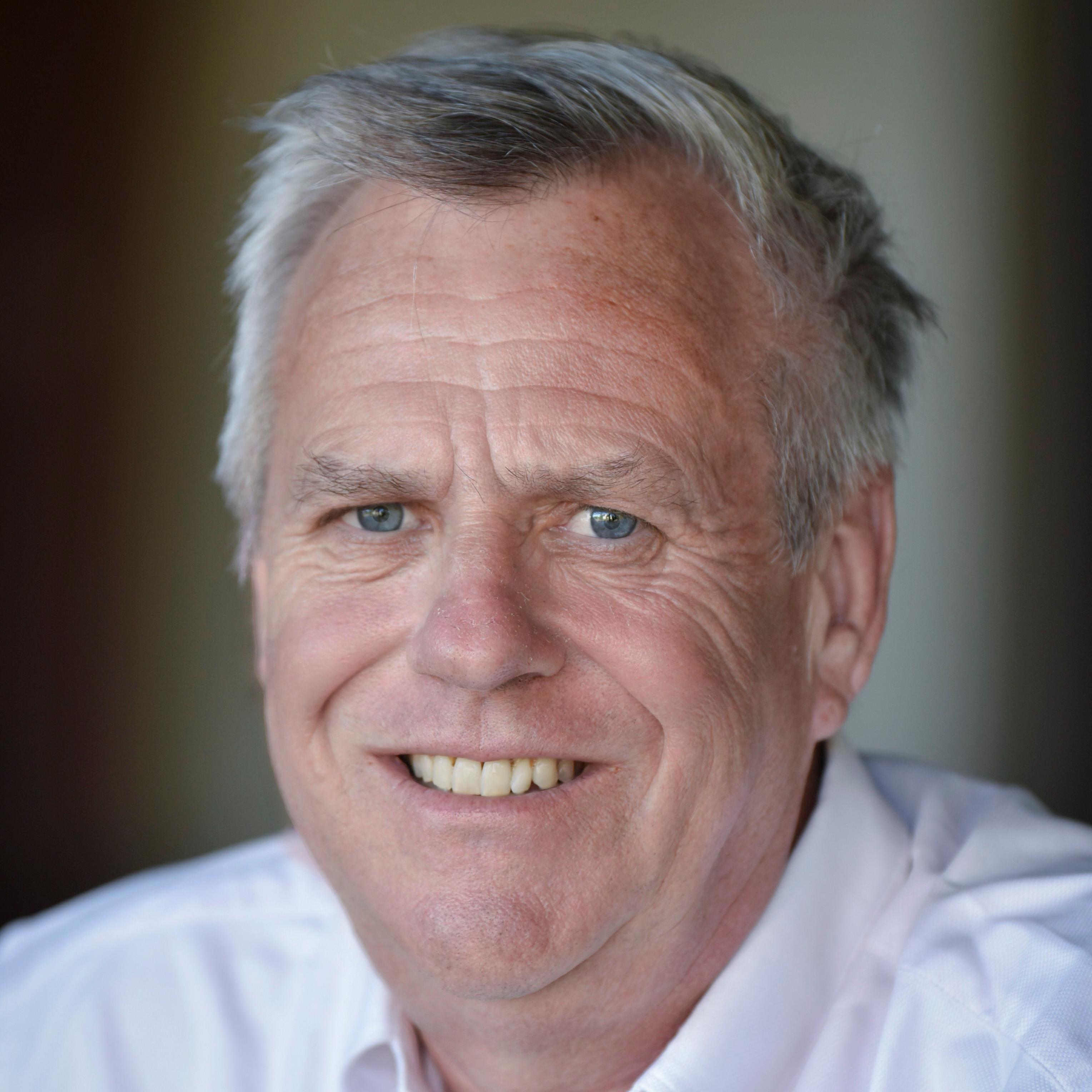 GendryEric's profile picture. Journaliste CP 45719... 
J'ai décidé de "tenir un chemin de compromis pour agir". Ça devrait parait-il marcher. Quelqu'un de haut placé me l'a promis.