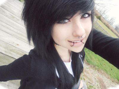 hey I'm siburn,(+15),sis siren white,sleeping with sirens,pierce the veil,black veil brides,never shout never,blood on the dance floor