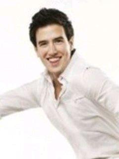 me sigue @james maslow soy fan de big time rush my favorit sport it's a balonces ilove @logan henderson and heffron dirves