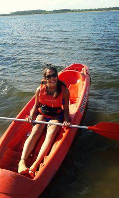 Y
dicen que por muy corto que sea el camino, quien pisa fuerte, deja 
huella. HOCKEY DE MI VIDA Tel:3571619546