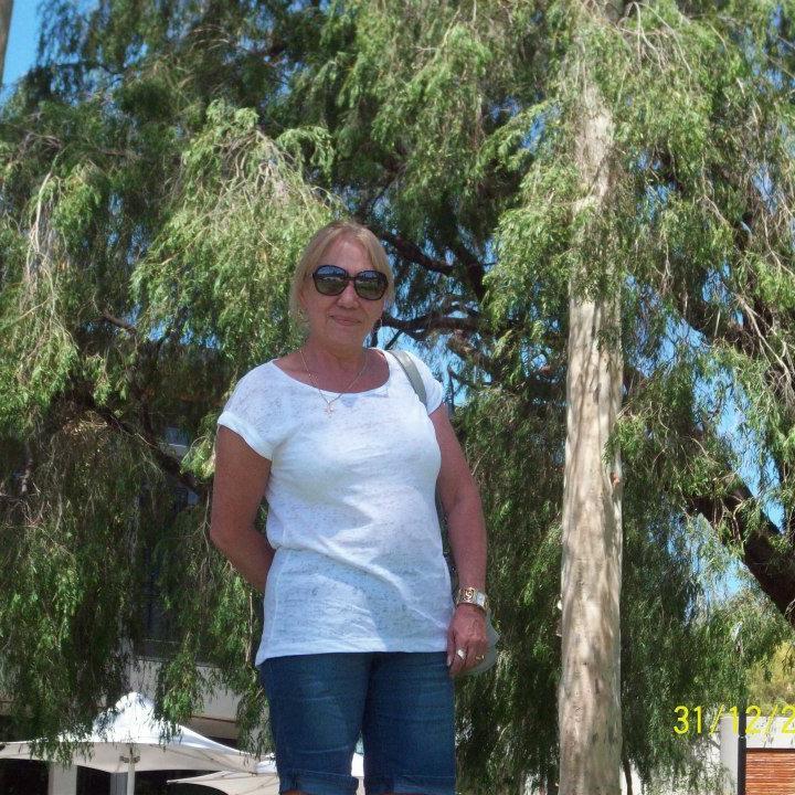 My email: Gloriaphyllisventer@gmail.com