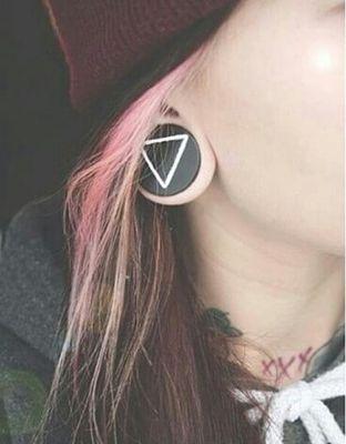 humans are monsters         miadebellacatperryannieolive                              16yo - amoureuse - fbck if i want