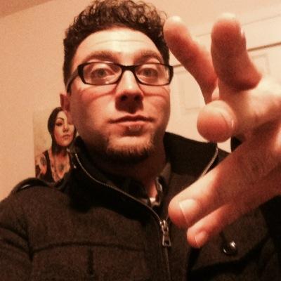 cyph4mc's profile picture. what a fuckin weirdo....