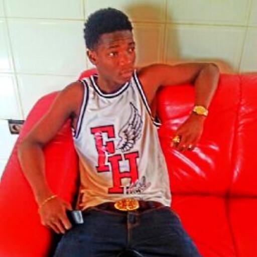 Iam_2Bossun's profile picture. IG: 2bossun, skype: oolatunbosun.... !