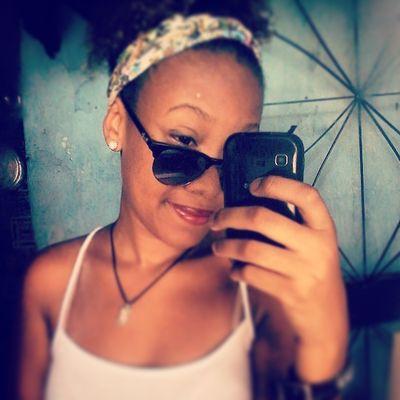 Rihanna / Lucas Lucco