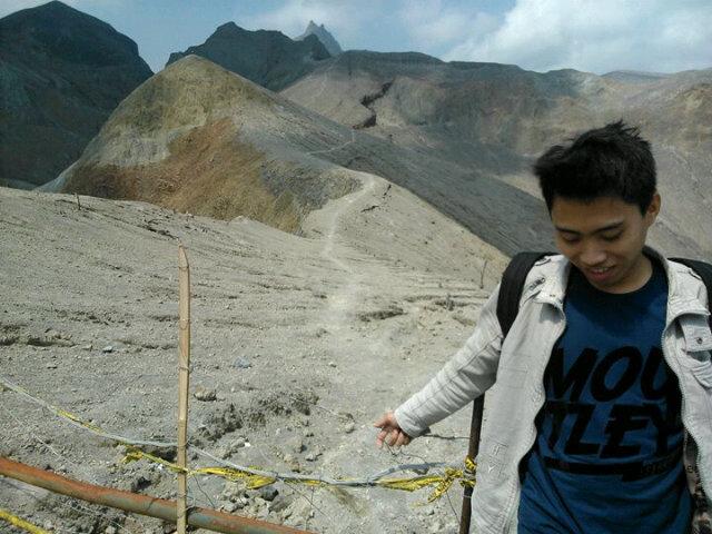 Travellers 085646006911
MAJAPAHIT Tour