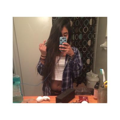 Brenditalarosa's profile picture. Live in the Moment  A.O.V