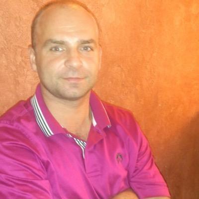 yablokovmaxx's profile picture. 