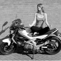 Motorcycling Yogi (@sarahloubates) 's Twitter Profile