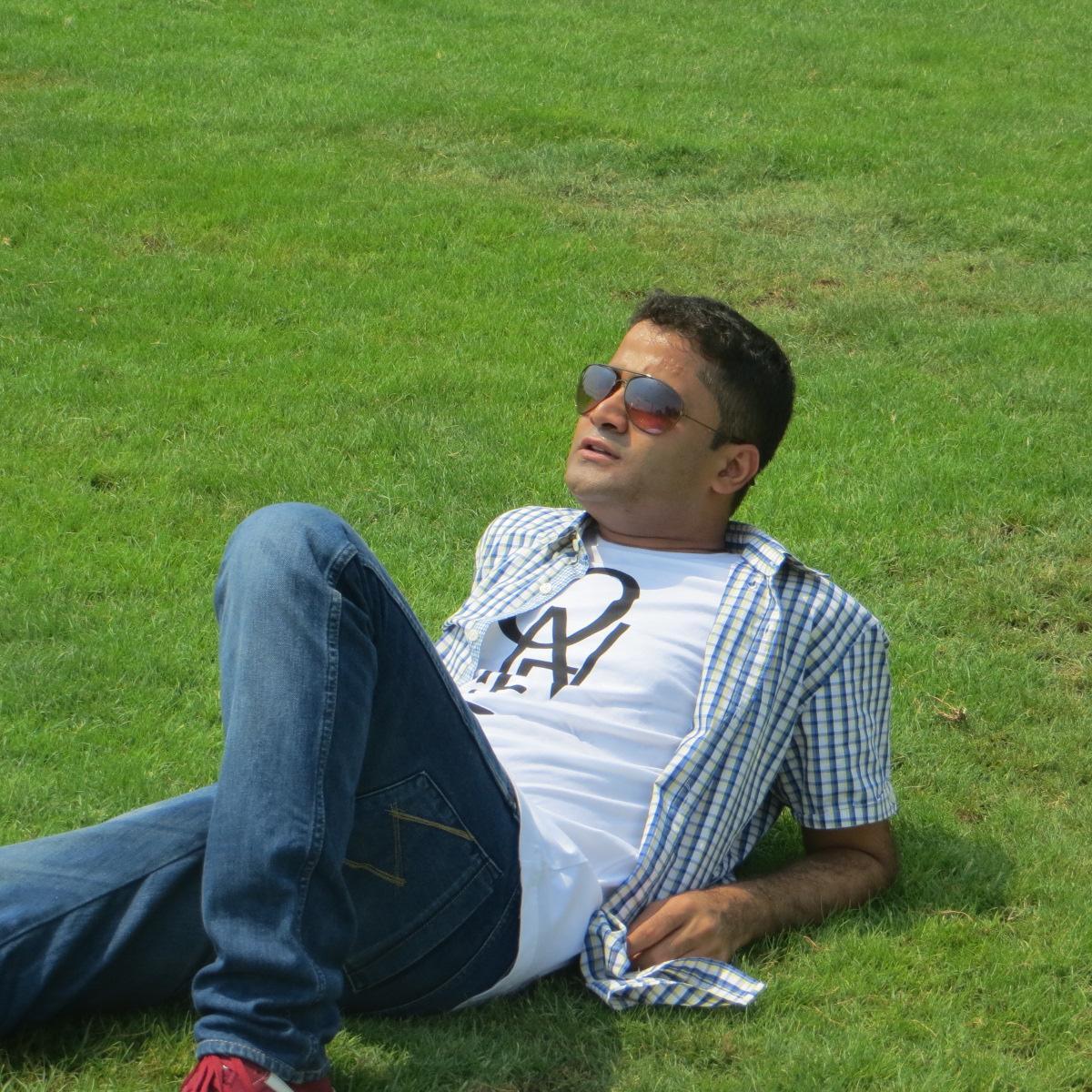 Engineer,HBTI #Entrepreneur #enjoy traveling #hav'nt been everywhere but on the list #dubai #malaysia #GCC #enthusiastic #passionate wanna be loved and to love