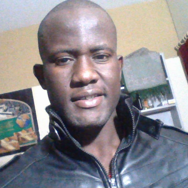 selftrust082's profile picture. 