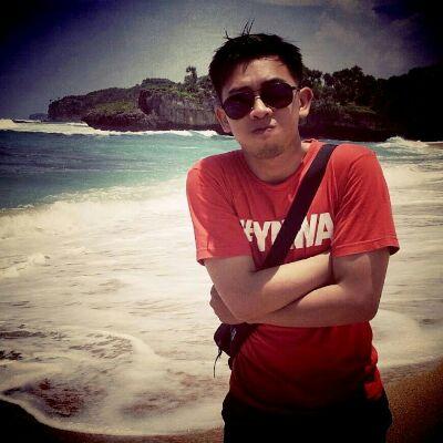 Id_ImammurA's profile picture. I'm Not a SuperHero, I'm Just a SuperBoy.. n someday will become a Superman.. Music_Traveling _&Sport Lover #YNWA / Sira Bli Bakal Mlaku Dewekan