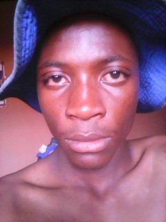 I love music,soccer and respect as wel yeh thats me !! #jongwini
4 bst dj,s music go to
http://t.co/MdbklUBq3q
#OrlandoPirates fan ¤ bhakaniya for life!