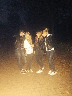 lumary1512's profile picture. 