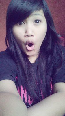 AriienDeathcore's profile picture. majulah dan berusaha,jangan menyerahh..!!dalam semua rintangan di jalanmu,singkirkan semua egomu  sampai nanti kau mampu..:-)