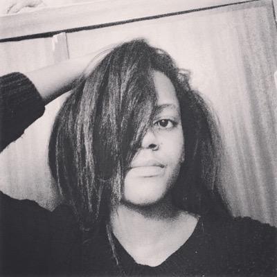 TrabaYelena's profile picture. snap yelena / bruxelles✌️ / danse/single