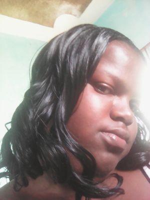 AneikaBeckford's profile picture. kiss