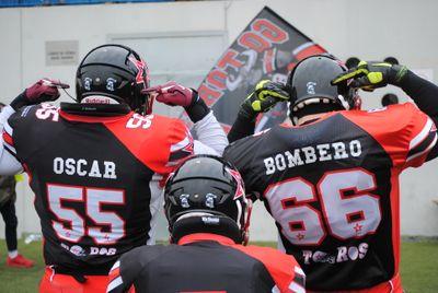 pomuma's profile picture. cuenta la leyenda, que si tocas los cojones, al final te llevas una Ostia fijo.