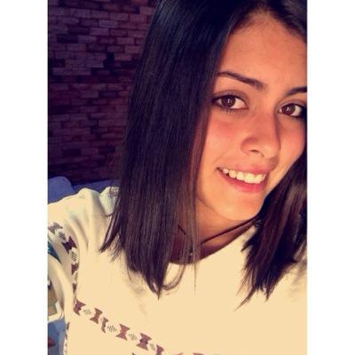 Venezolana. Estudiante de la Universidad Simón Bolívar #USBve