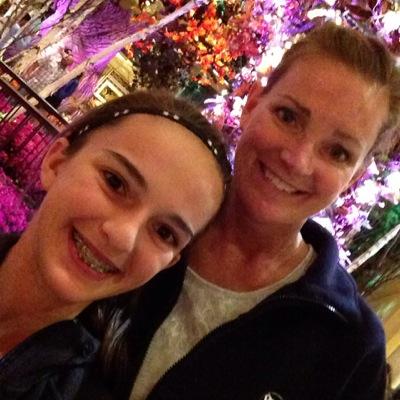 lisaray_ray's profile picture. 