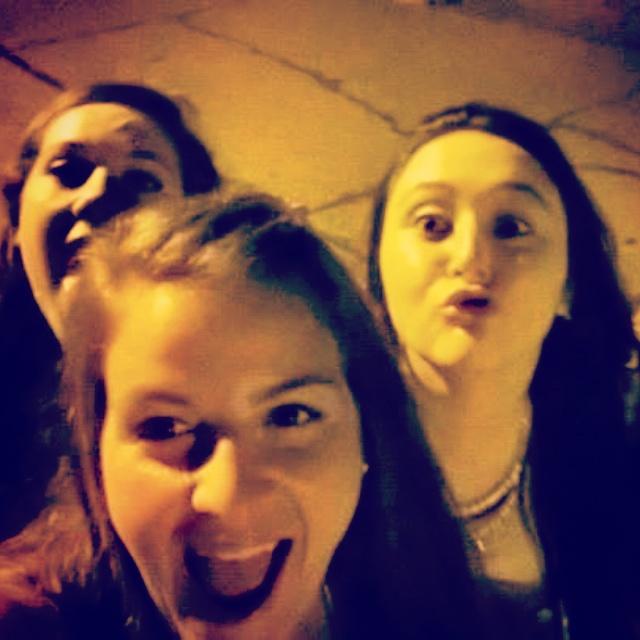 PauuOlabarriaga's profile picture. Te hace bien, tanto como hace mal, te hace odiar, tanto como querer y mas.                                            BOCA DE MI VIDA !