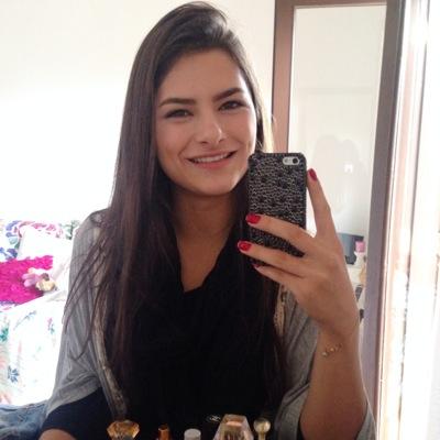 joannapn's profile picture. 