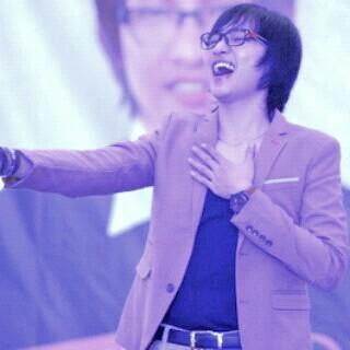 Official Fanbase @RyanIDOL8 from Banjarmasin | always support Ryan D'Angga and we love @RyanIDOL8 | singer | Top 12 Indonesian Idol 2014 ^^ | 150214
