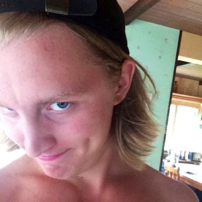 Holm twitter, 14 år gammal för 7 år sen
