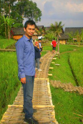 │ Employee │ Accounting │ Cianjur - Bandung - Depok │ I sell Bag or Backpack, please visit http://t.co/6x7TfopZHS │
