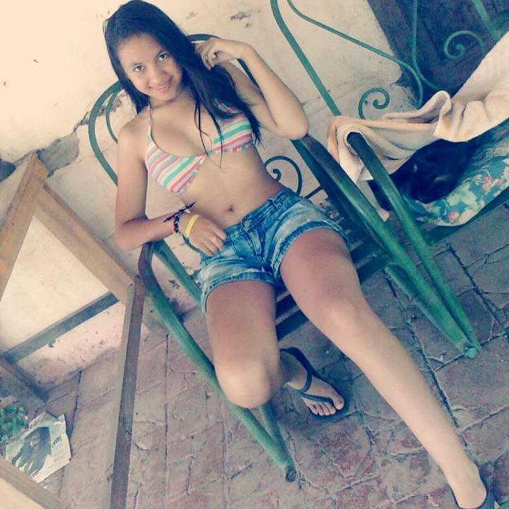la vida es bella cuando le sonríes :)//wpp:3876566787//facebook:https://t.co/2v119RRYc3