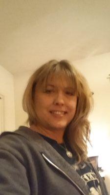 pd_bee71's profile picture. 