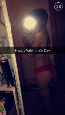 shegotA_body's profile picture. @ shegotAbody snapchat only if you sent nudes