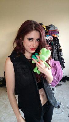 Pokemon Lover. Geek. Cute. What's up?
Disturbed in head = ME. You might notice if you read my fanfics.