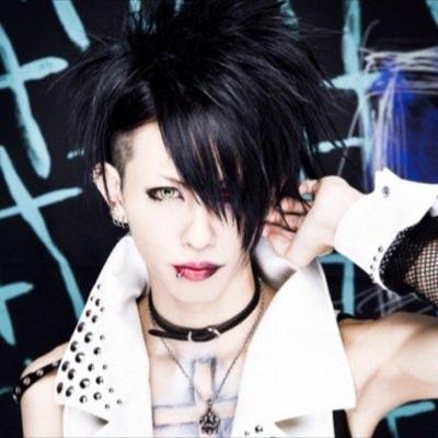 TEIKA1213's profile picture. 