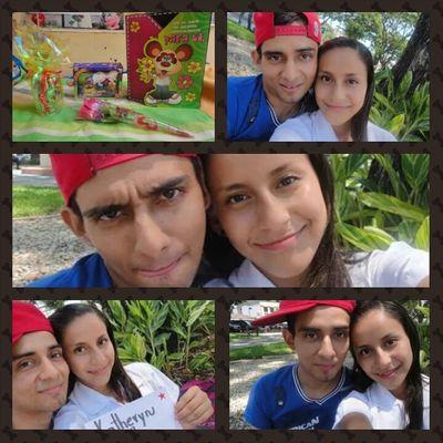 Soy feliz tengo a una gran mujer a mi lado y ella me da todo y no necesito ver en otra lo que ya tengo te amo mi katiica bella