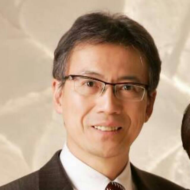 中央大学法科大学院教授・弁護士／中央大学陸上競技部部長／読売テレビ「ミヤネ屋」テレビ朝日「サンデーLIVE！」などに出演中