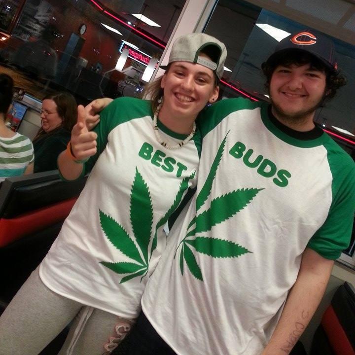 Phillip_Kradle's profile picture. Just the average person I work eat sleep and school.