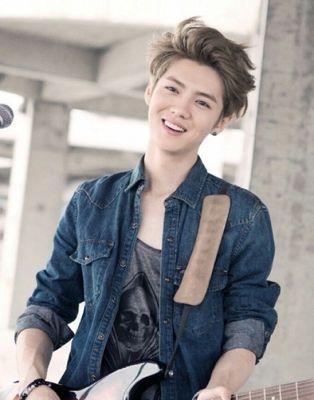 MOVE TO @luhanfii. dlunya ini luhanfii