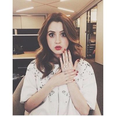 Take me to Paris and I'll love you forever {Single/RP}