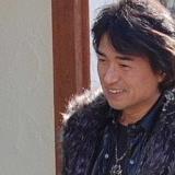 TV園芸番組、園芸雑誌などに出させて頂いているTOMMYこと、園芸研究家の富山昌克です。YouTube『ショクナナのお庭訪問シリーズ』に出させて頂いております。 トミーチューブ 【公式】 もあります。