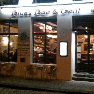 A family run restaurant by the same owners for over 10 years, an essential haunt for those who love blues music and good food & drink.