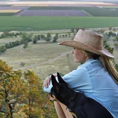 maddyecoleman's profile picture. 24yo farmer living & working on the Liverpool Plains. Member of The @L_PYouth fighting to save our producitve farm land from #coalmining. #wrongminewrongplace
