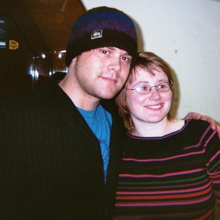 helnet1's profile picture. 