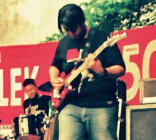 kresnatechnical's profile picture. gitaris-Menjadi seorang gitaris \m/ itu bukan lah sekedar impian,Tapi bagaimna caranya bisa mengolah nada menjadi instrument